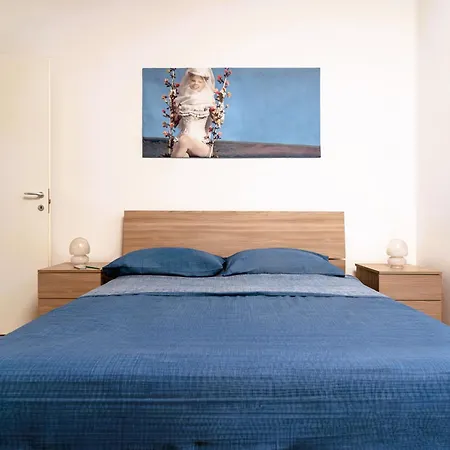 Guesthost - Casa Cabiria *